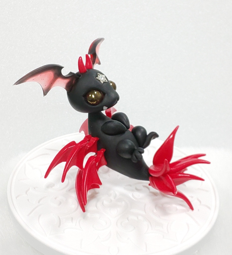 ㊴悪魔ドラゴン(仰向け)(レッド)
