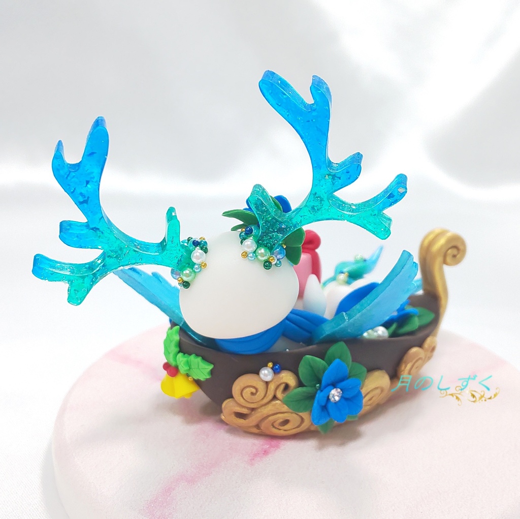 【71】クリスマス限定!! ソリでプレゼントを運ぶトナカイドラゴン(パールブルー)