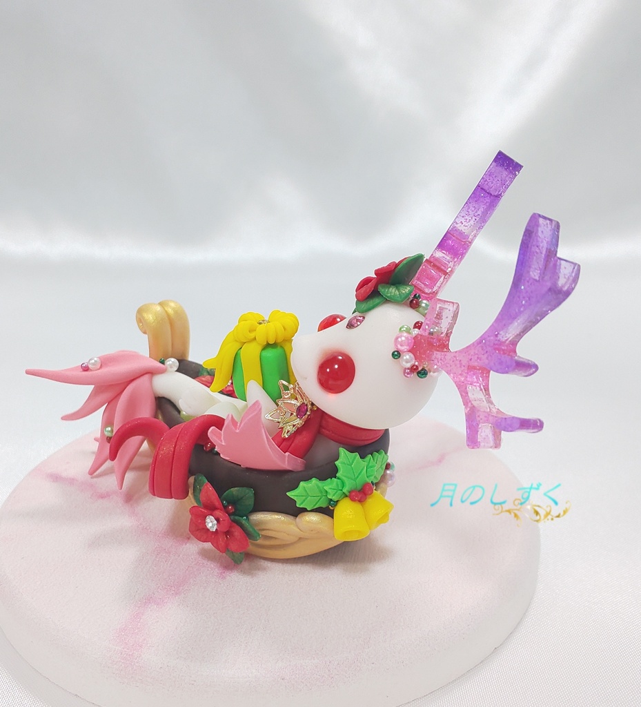 【72】クリスマス限定!! ソリでプレゼントを運ぶトナカイドラゴン(ピンク)