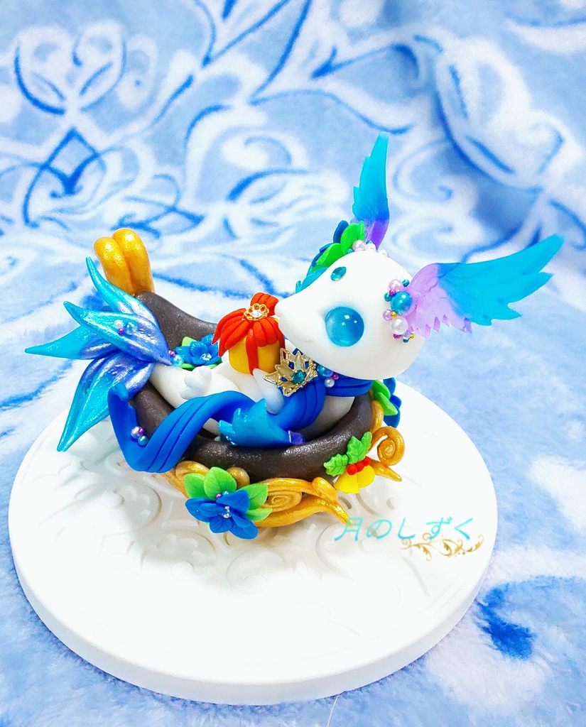 【108】クリスマス限定!! ソリでプレゼントを運ぶ羽耳ドラゴン(パールブルー)