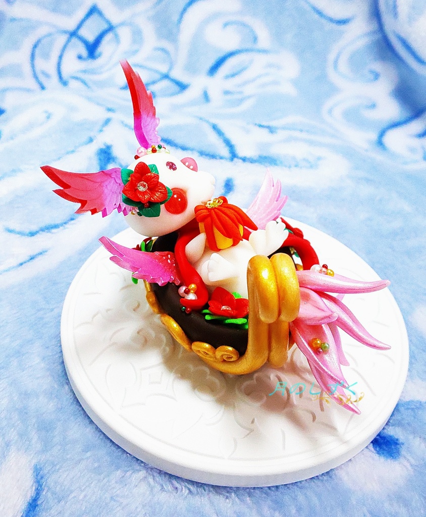 【109】クリスマス限定!! ソリでプレゼントを運ぶ羽耳ドラゴン(パールピンク)