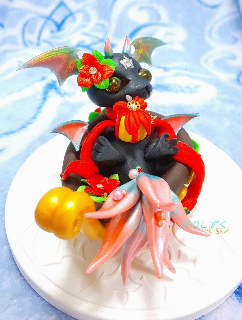 【111】クリスマス限定!! ソリでプレゼントを運ぶ悪魔ドラゴン(パールレッド)