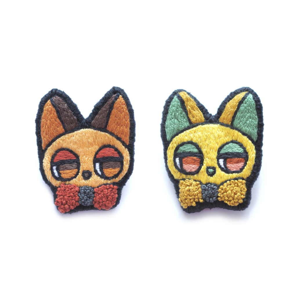 秋色の猫たち 2025【刺繍ブローチ】