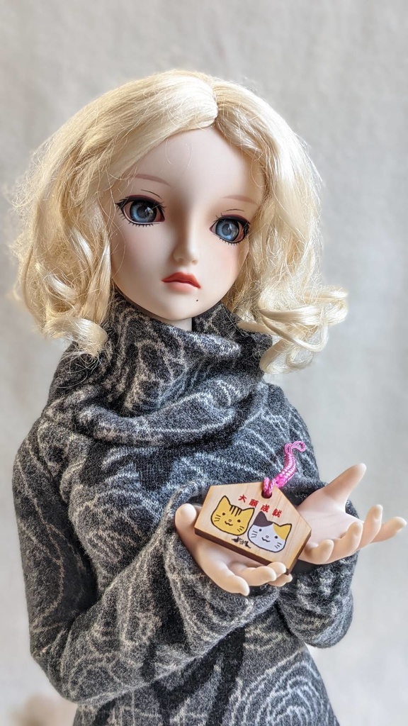 ドール用絵馬 うさぎさん・白猫とボール・茶トラ&三毛 小さいドールから大きいドールまで楽しめるミニチュア絵馬