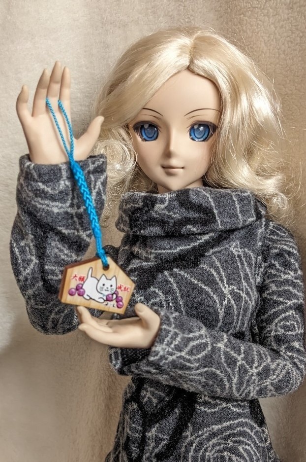 ドール用絵馬 うさぎさん・白猫とボール・茶トラ&三毛 小さいドールから大きいドールまで楽しめるミニチュア絵馬