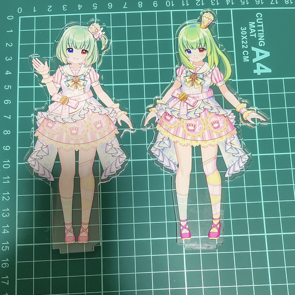 萌葱ゆいん アクリルスタンド 15センチ(ツインロール)