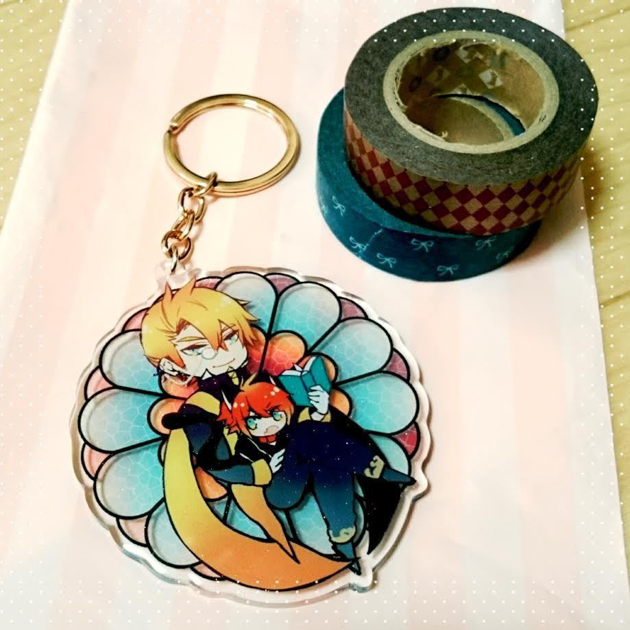 ★キラキラアクリルキーホルダー★マウリ&ねこリアム