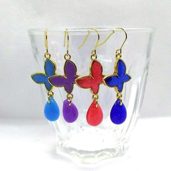 ゆらゆら揺れる♡蝶ピアス【片耳用】