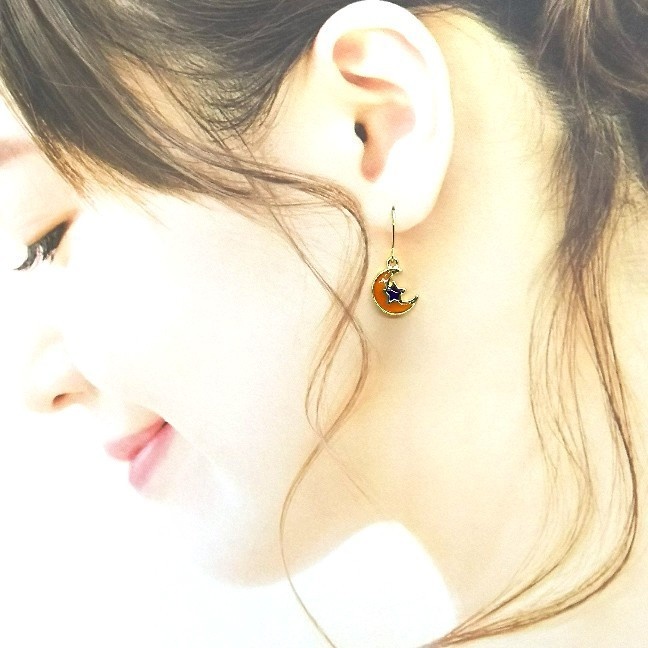 月☽星☆ピアス【片耳用】
