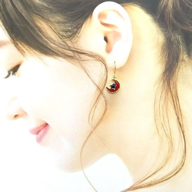 月☽星☆ピアス【片耳用】