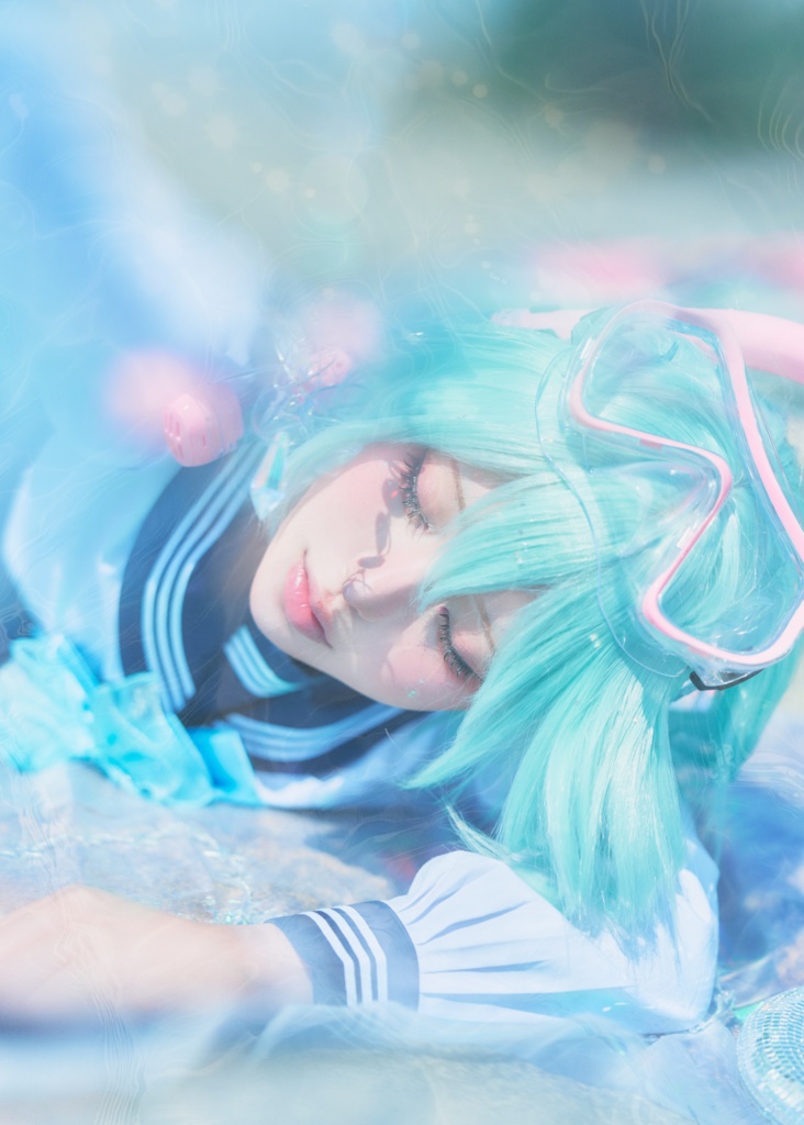 【写真集】水中少女