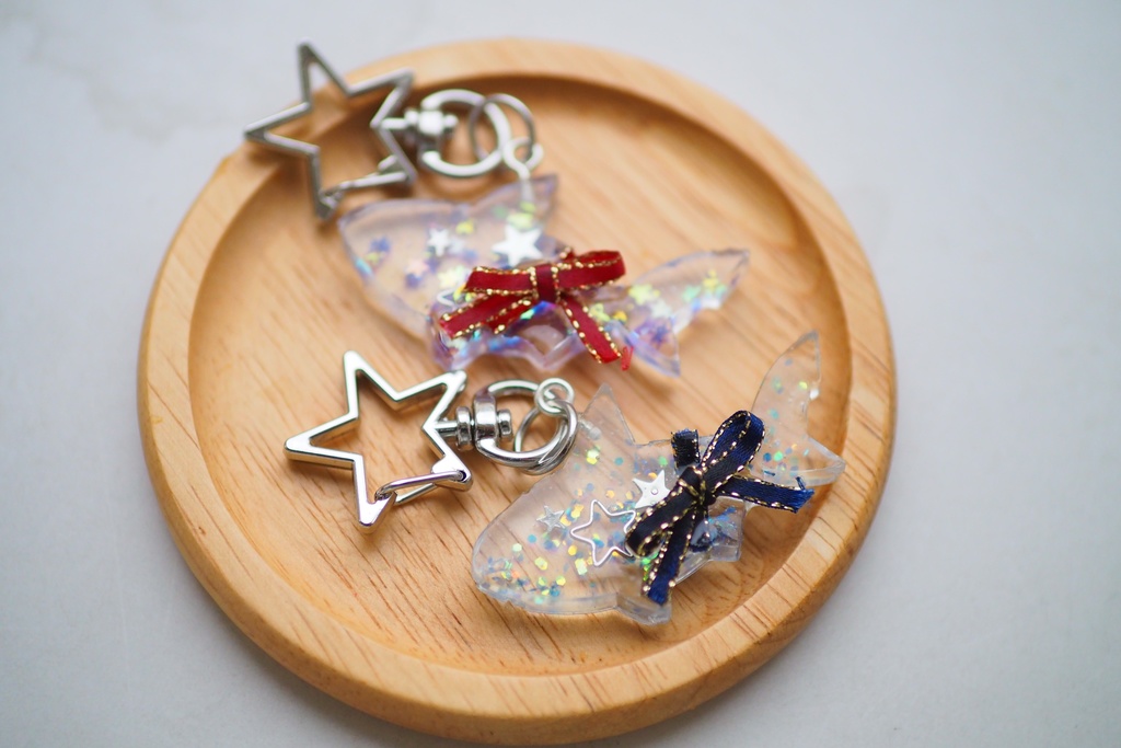 【クリスマス限定】リボンサメのキーホルダー