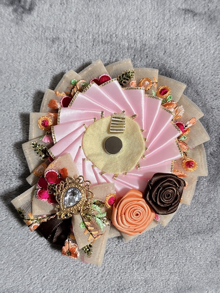 ロゼット 72ミリまで対応 チェーン付き インド綿リボン