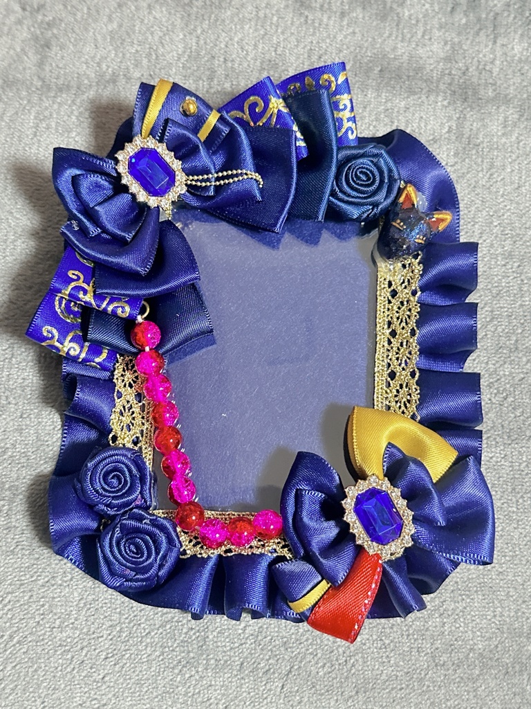 トレカケース　B8 ボールチェーン付き