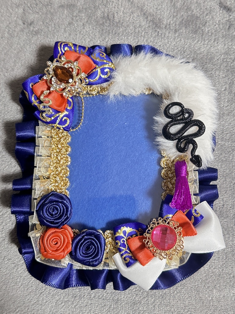 トレカケース　B8 ボールチェーン付き