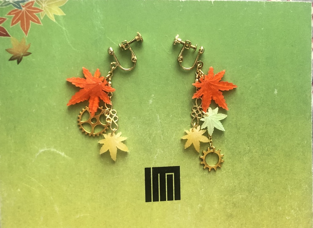 紅葉イヤーアクセ各種