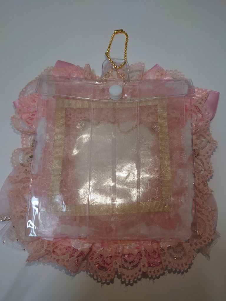 ポケット付きキーホルダー 缶バッジケース