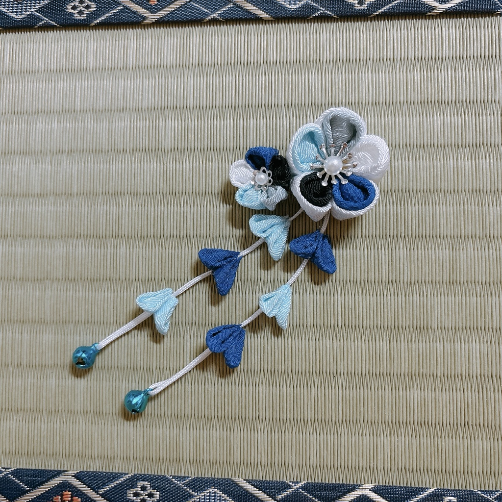 【刀剣乱舞】山姥切長義イメージつまみ細工アクセサリー