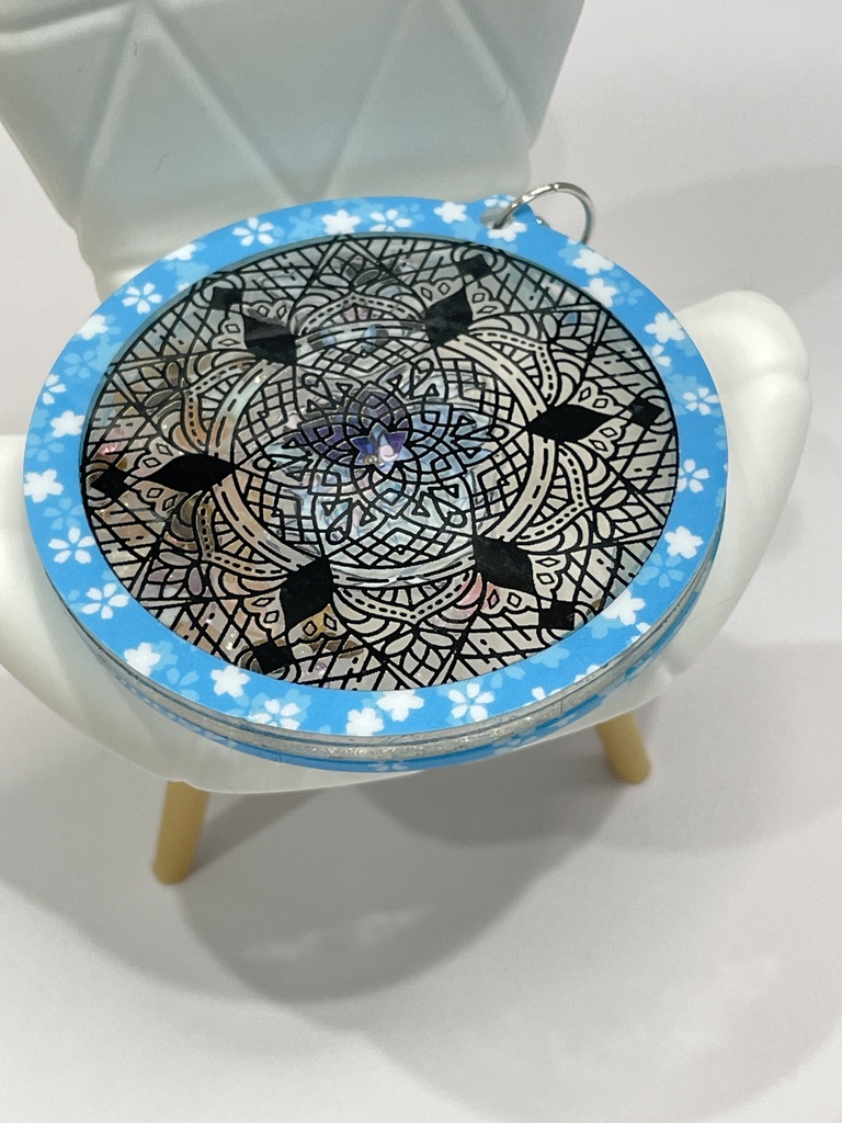 シャカシャカアクリルキーホルダー