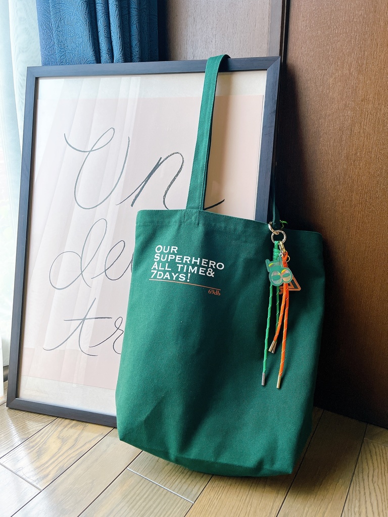 OSA7 tote bag