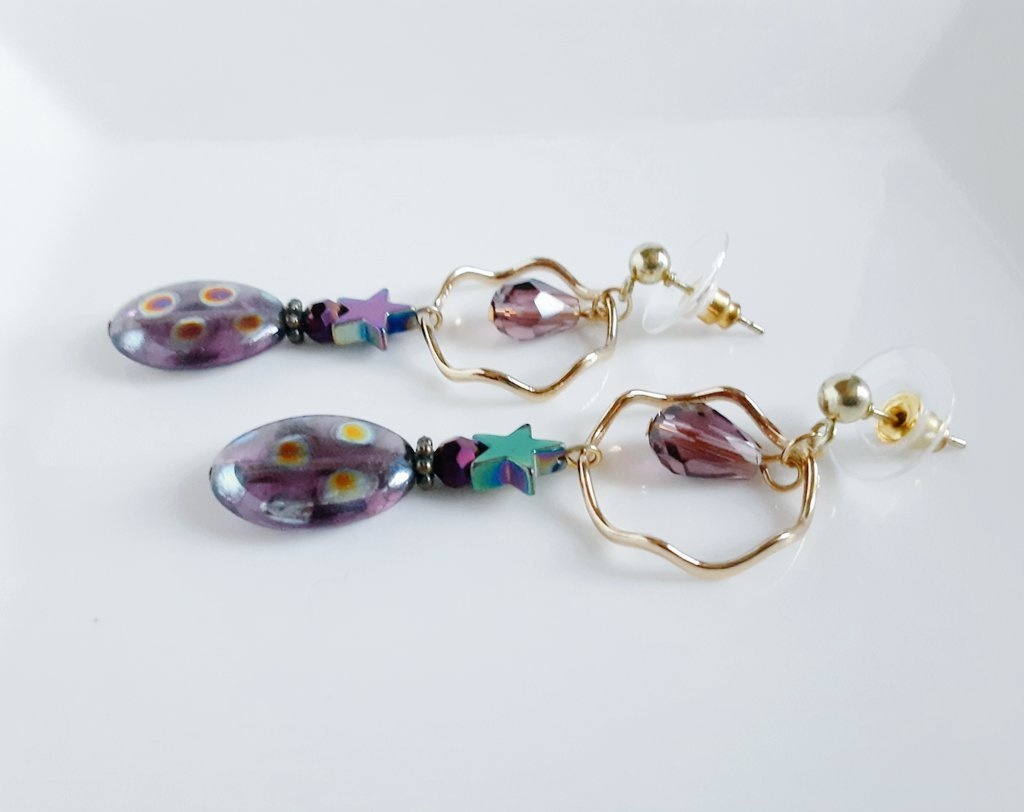 フープとチェコビーズの大人お洒落なピアス/イヤリング(パープル)