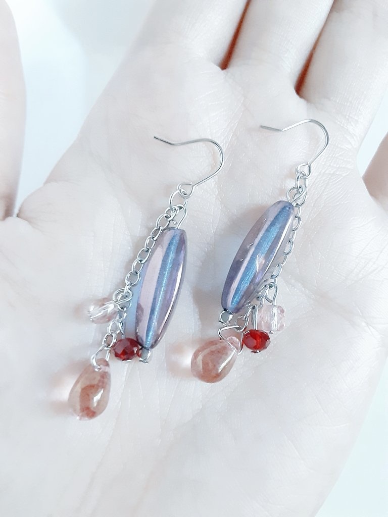 ロングナツメとしずく型チェコビーズのゆらゆらピアス/イヤリング(アメジストピンク)