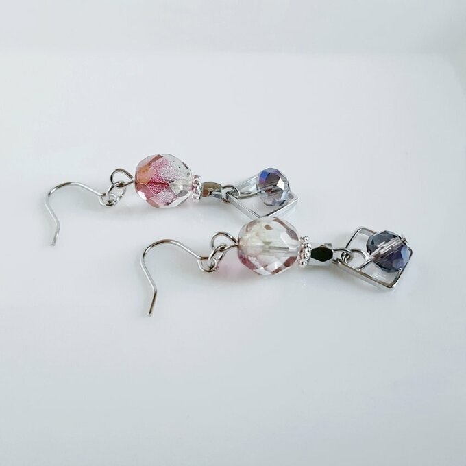 再販☆スクエアと大人可愛いピンキッシュパープルカラーのピアス/イヤリング