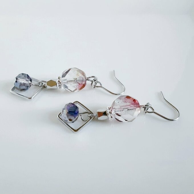 再販☆スクエアと大人可愛いピンキッシュパープルカラーのピアス/イヤリング