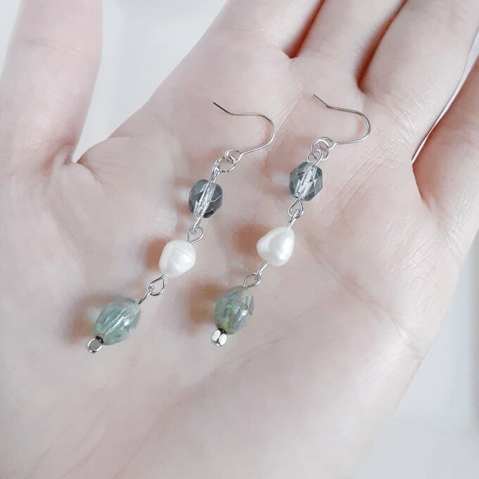 淡水パールとチェコビーズの癒しカラーのシンプルピアス/イヤリング