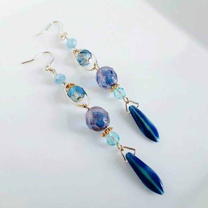 再販④☆チェコビーズとオーバルフープのお洒落ロングピアス/イヤリング(ブルーアメジストパープル)