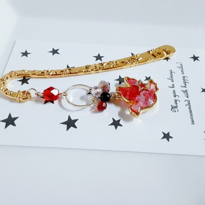 プレゼントにも自分用にもぴったり☆いちごジャムのような幸せのハトさんのブックマーク/しおり(文庫本用)