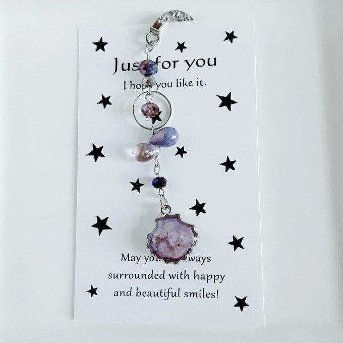 プレゼントにも自分用にもぴったり☆パープル色貝殻のブックマーク/しおり(文庫本用