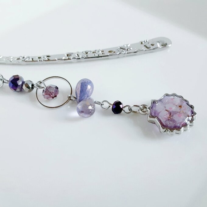 プレゼントにも自分用にもぴったり☆パープル色貝殻のブックマーク/しおり(文庫本用