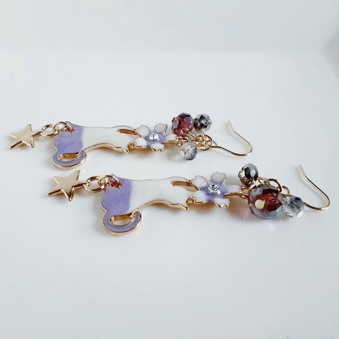 お星様が揺れる☆お花とおててを上げた猫ちゃんが可愛いプチジャラジャラピアス/イヤリング(パープル)/Cute Purple White Kitten Earrings