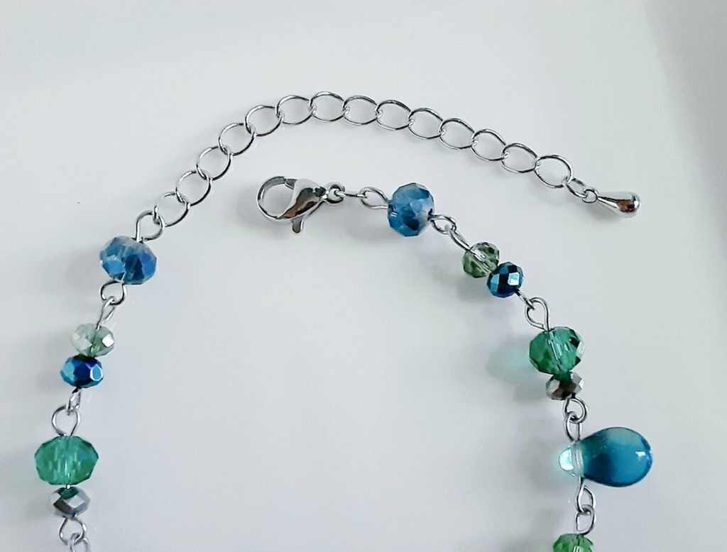 再再販☆しずくとガラスビーズの癒しエメラルドグリーンカラーのブレスレット/Blue Green Teardrop Czech Glass Beads and Glass Beads Bracelet