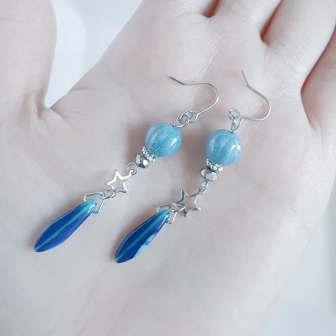 再販④☆チェコメロンビーズとダガービーズのピアス/イヤリング(ブルー)/Blue Czech Glass Beads Trendy  Earrings/Clip On Earrings