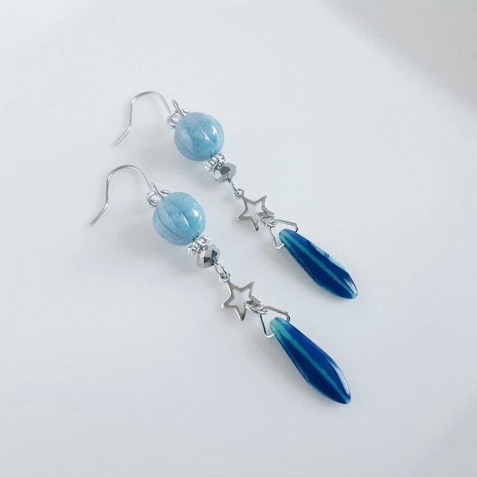 再販④☆チェコメロンビーズとダガービーズのピアス/イヤリング(ブルー)/Blue Czech Glass Beads Trendy Earrings/Clip On Earrings