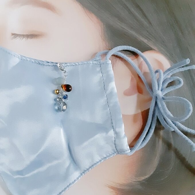 チェコビーズが揺れる☆しずくとガラスビーズのマスクチャーム/マスクアクセサリー(グレイッシュ)