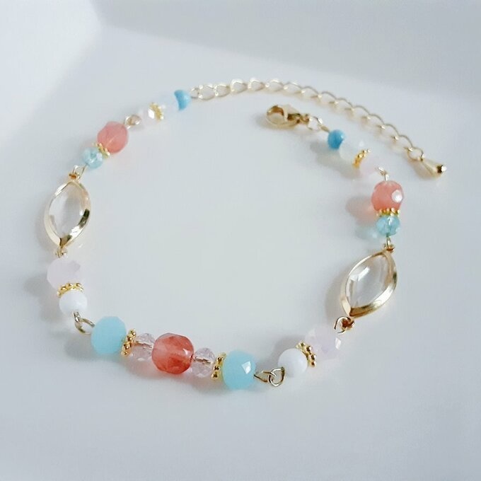 アクリルフレームストーンが素敵な可愛いブレスレット(ピンクブルー)