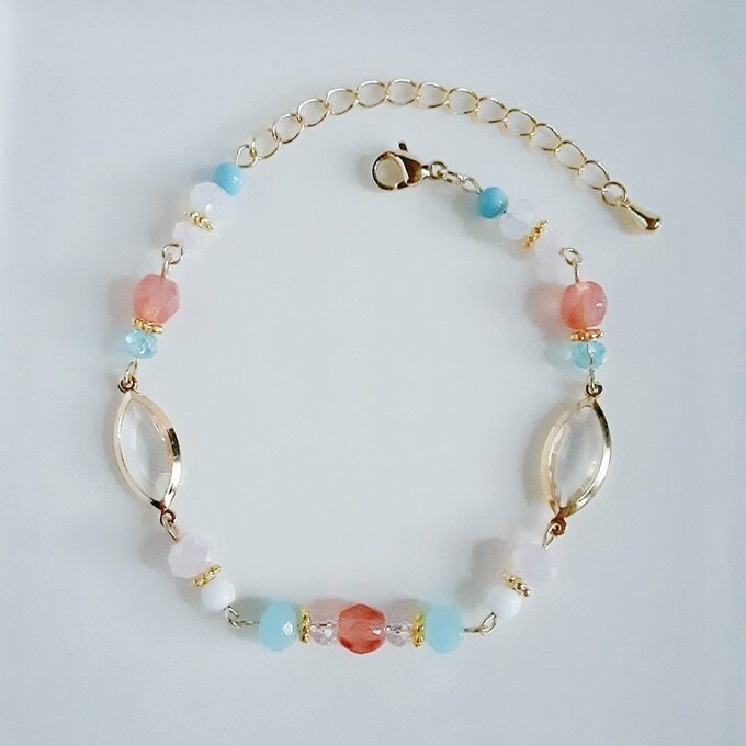 アクリルフレームストーンが素敵な可愛いブレスレット(ピンクブルー)