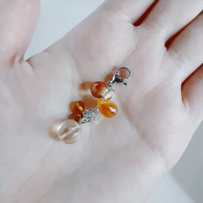 チェコビーズが揺れる☆しずくとガラスビーズのマスクチャーム/マスクアクセサリー(黄昏ゴールド)