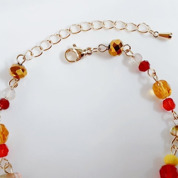 しずくとガラスビーズの秋色レッドトパーズのグラデーション風ブレスレット