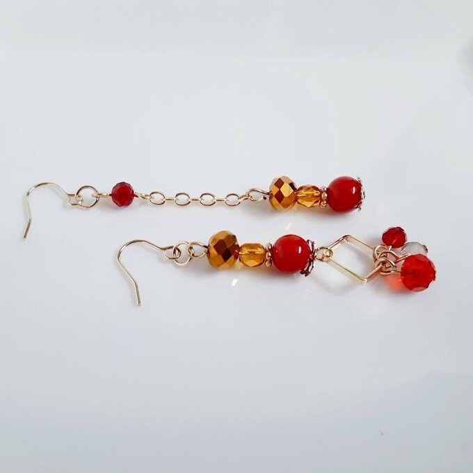 紅葉カラーのアシンメトリーピアス/イヤリング