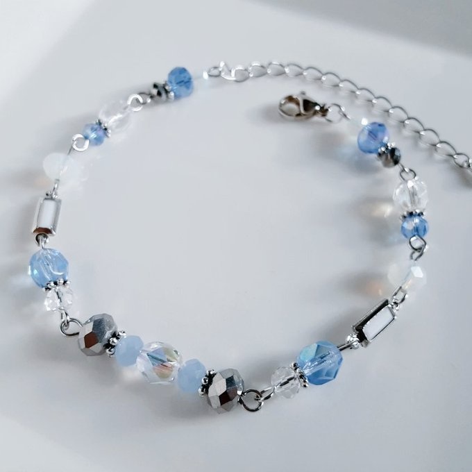 アクリルフレームストーンが素敵なお洒落ブレスレット(クリアアクアブルー)