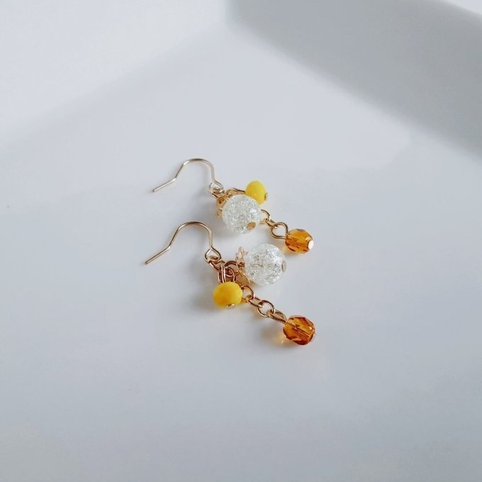 クラッククリスタルとチェコビーズとガラスビーズのちょいミニピアス/イヤリング