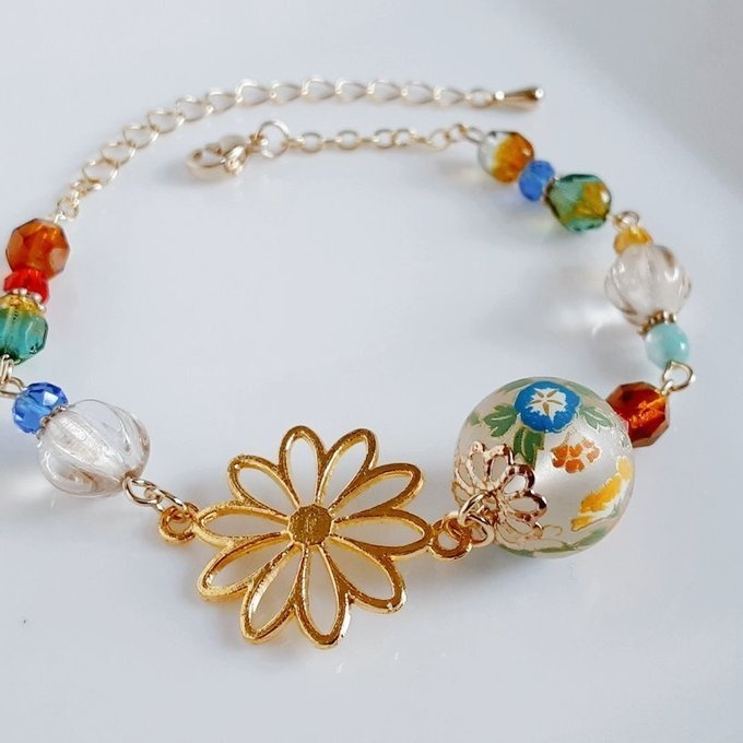 和を感じる☆朝顔の転写ビーズと大ぶりのお花の透かしチャームの大人シックな和風ブレスレット