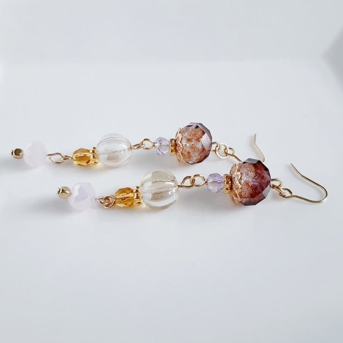 とんぼ玉ビーズとチェコビーズのゆらゆらロングピアス/イヤリング(大人シック)