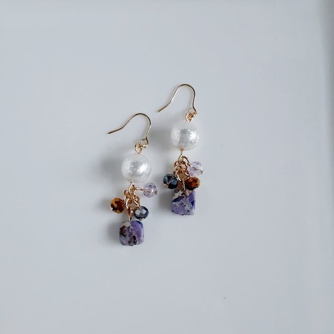 シャイニーパールと紫色染めインペリアルジャスパーのぷちジャラジャラピアス/イヤリング