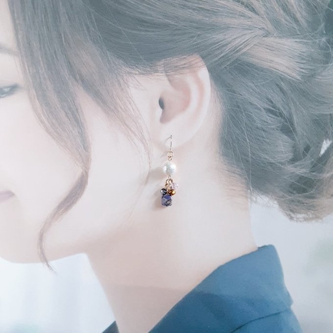 シャイニーパールと紫色染めインペリアルジャスパーのぷちジャラジャラピアス/イヤリング