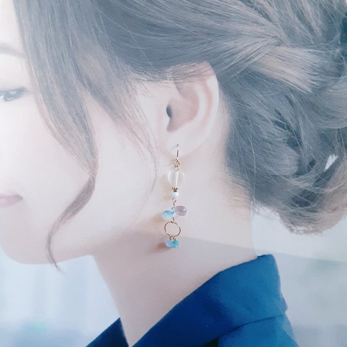 1ペアのみ☆ハート型キャッツアイとぷっくりしずくビーズのアクアブルー色ピアス/イヤリング